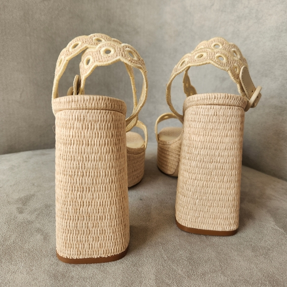 Larroude platform sandals 9.5 cream raffia Dolly Broderie chunky heels new $330 - Picture 12 of 17